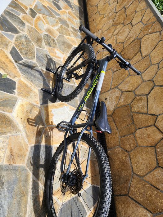 ISLABIKES CREIG 26 – bicicletă MTB copii 

Descriere:Vând bicicletă Islabikes Creig 26, model premium pentru copii/juniori,