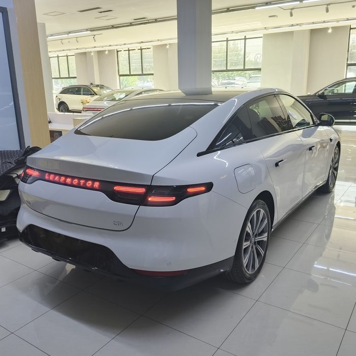 Leapmotor C01 525Km Elektr Smart Restaylin Dopopsiya 2025 3yil kafolat