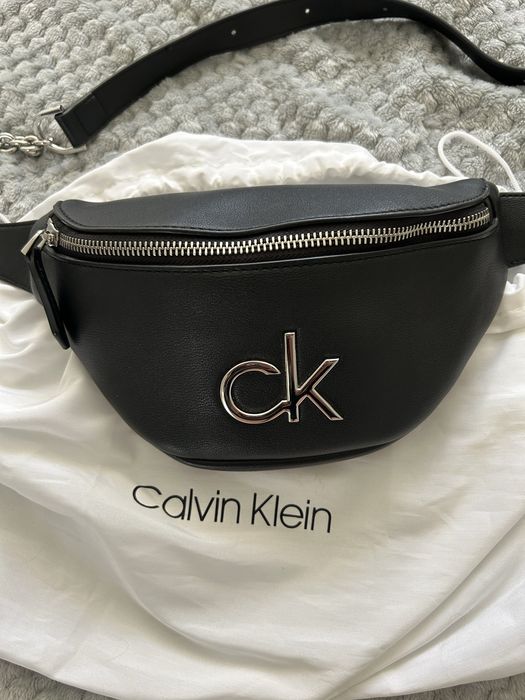 Дамска чанта Calvin Klein