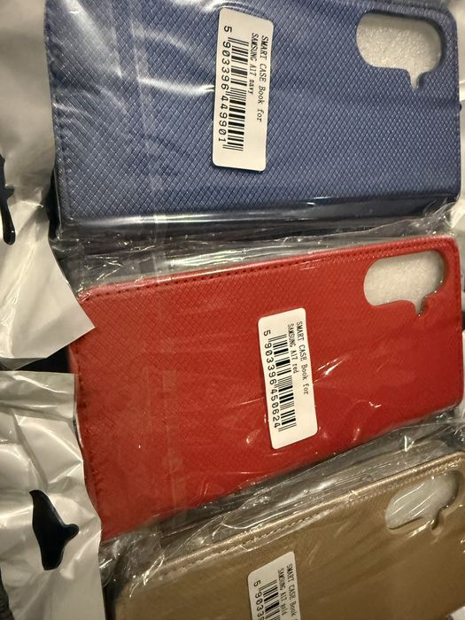 Samsung Galaxy A17 тефтери със силиконово легло