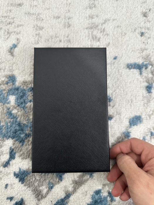 Умный чехол с экраном