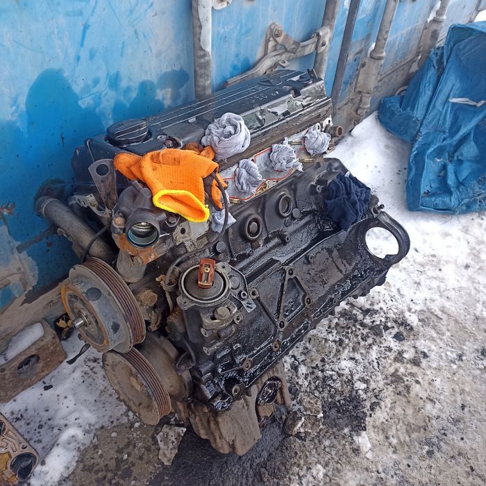 ДВС М102 Мерседес 124/190