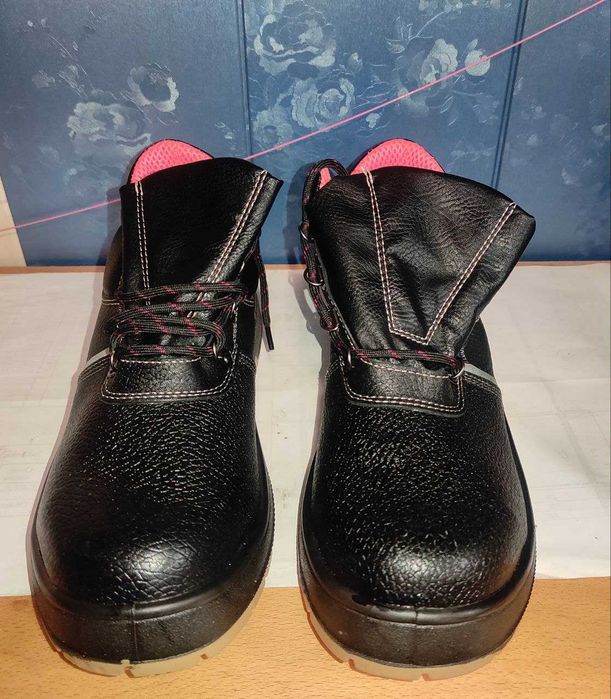 Ботинки. Спецобувь Salaman s Roliks. 44-45 Размер. Кожа 100%.