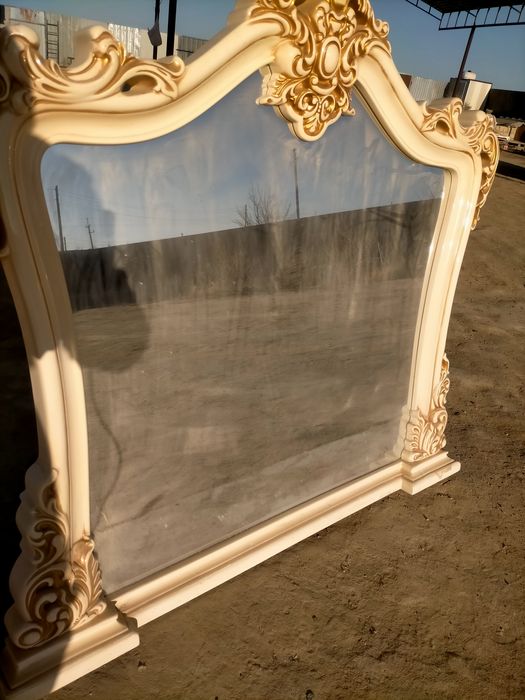 Айна сатылады 10000тг еш жері сынбаған