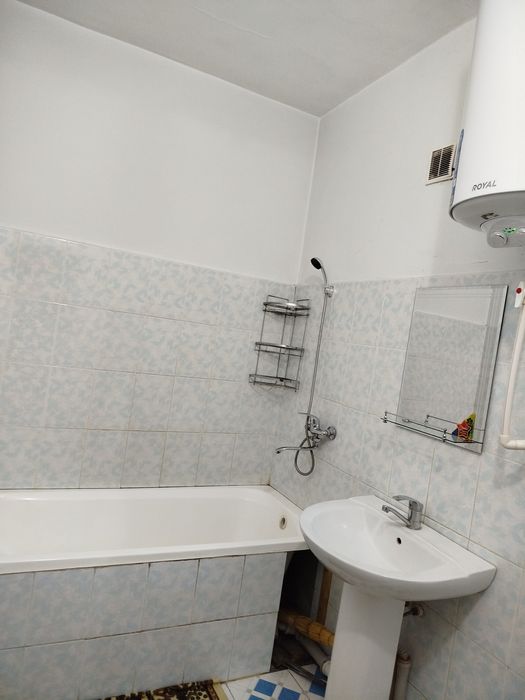 Зудлик Билан квартира сотилади