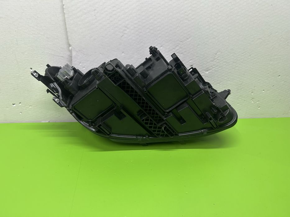 Far VW Tiguan 2 facelift iQ led adaptiv 5NB 2020-2023 stanga