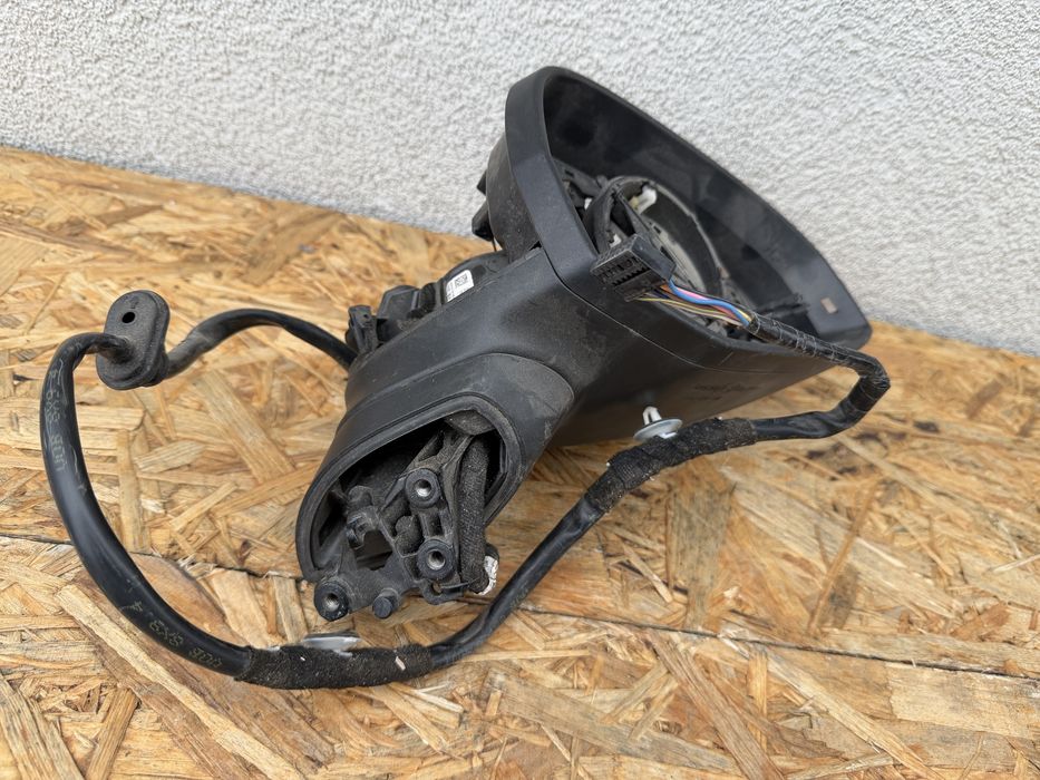 Brat oglinda dreapta pasager Audi A4 B9 A5 8W Originala Europa