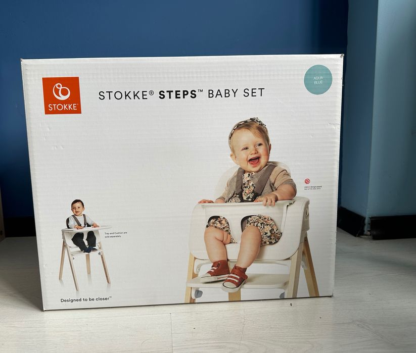 Седалка, 2 бр. възглавнички и табла за столче за хранене Stokke Steps