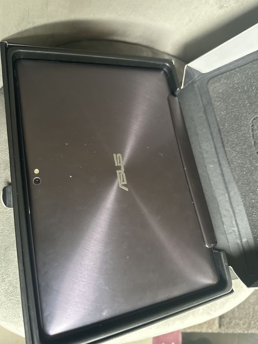 Tableta assus transfermers pad