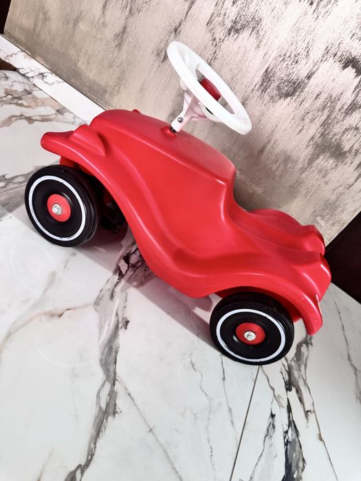 Masinuta Big  pentru copiii maxim 2 ani jumate