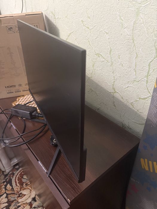 монитор практически новый npc 100hz