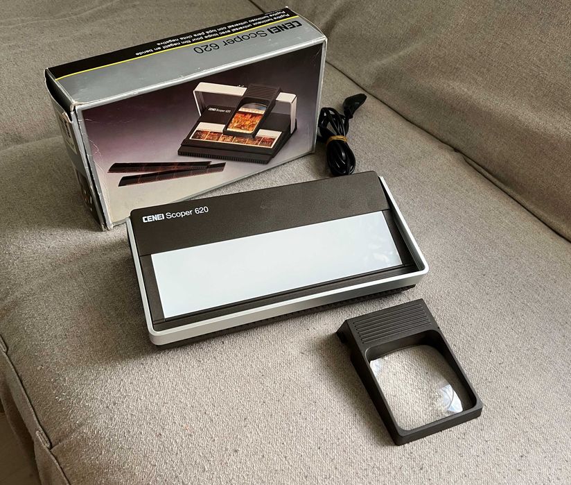CENEI Scoper 620 vizor iluminat filme negative diapozitive cutie