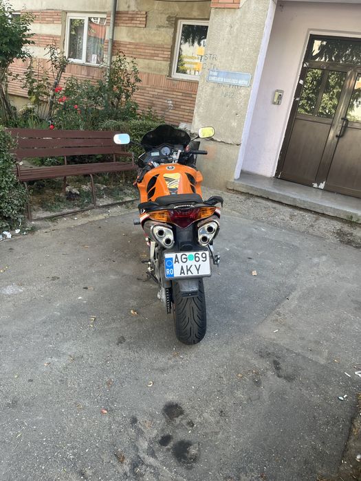 Honda VFR 800 Vtec RC 46