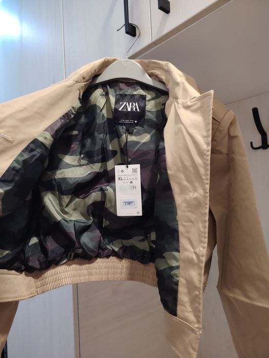 Trench scurt Zara masura XL