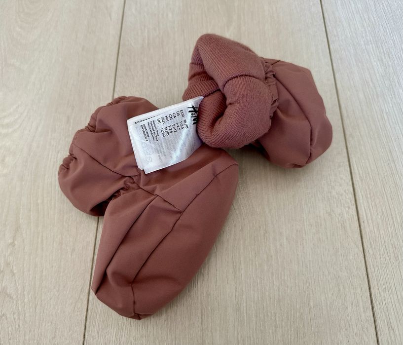 Set H&M mănuși & botoși de iarnă rezistenți la apă, roz, 0-6 luni, Noi
