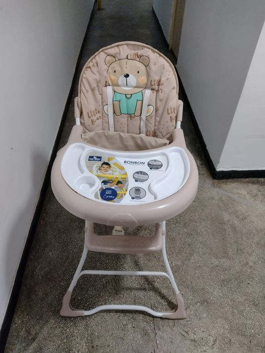 Vând scaun masa bebe