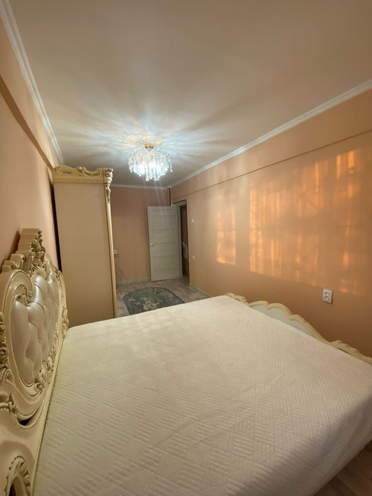 Трехкомнатная. Семь спальных мест.