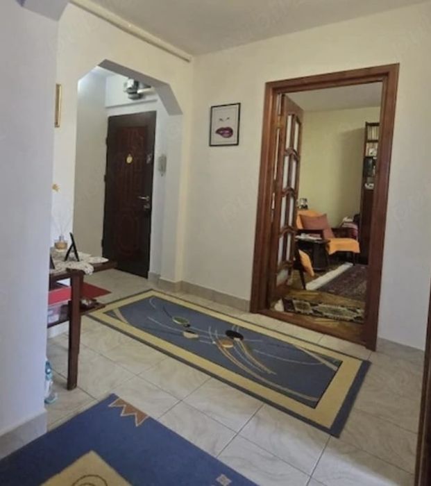 Vând apartament Tomis Nord