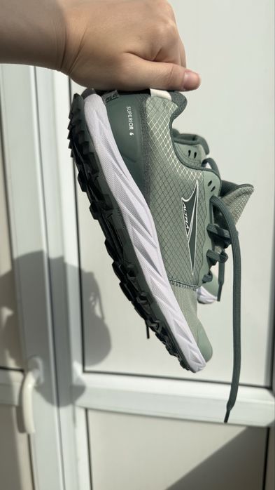Altra Superior 6 Trail Running Shoes, Green