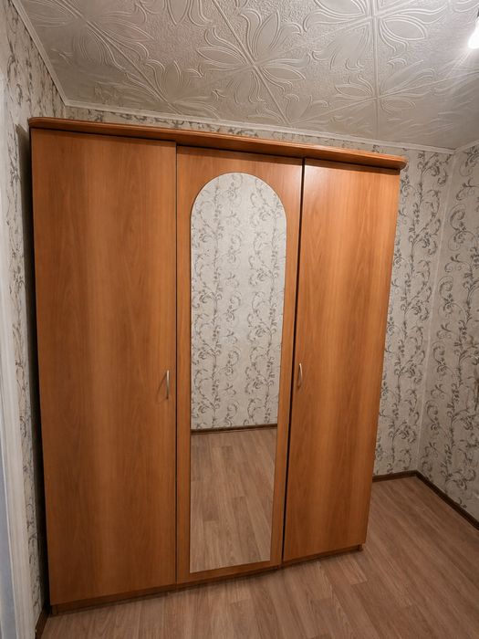 Продам шкаф в хорошем состоянии