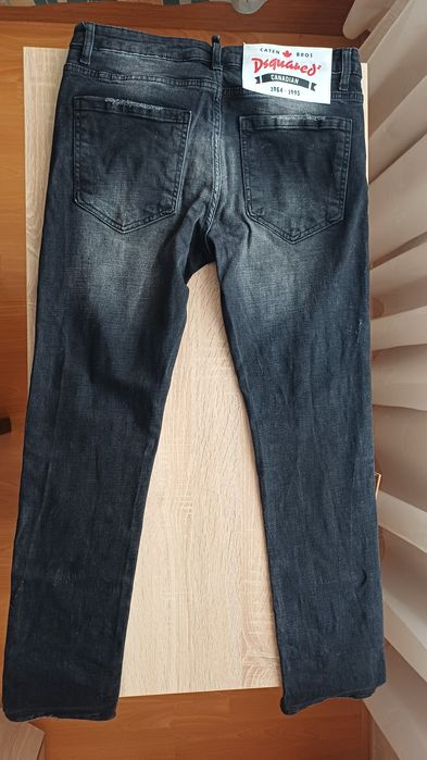 Мъжки дънки Dsquared2