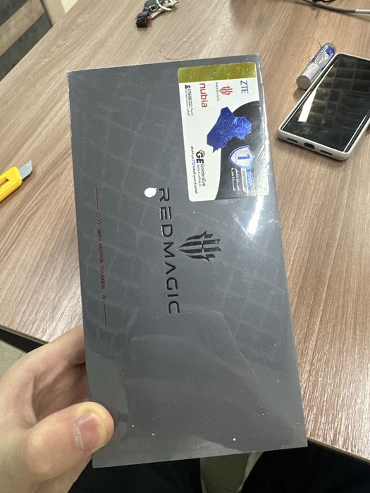 Nubia Redmagic 11s Pro 12/256 черный