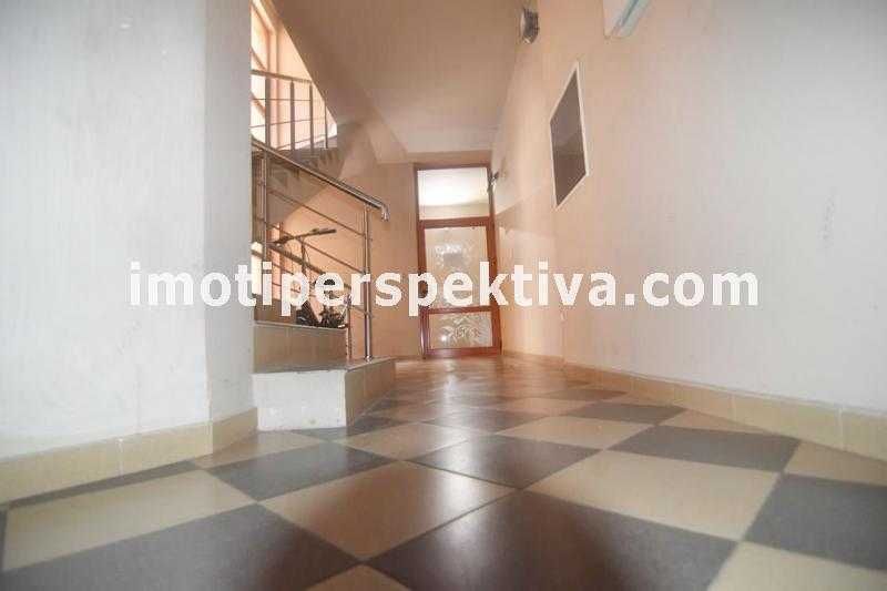 Продава се Двустаен апартамент в Пловдив, Кършияка - 65 кв.м за 2000 €/кв.м - Снимка #14