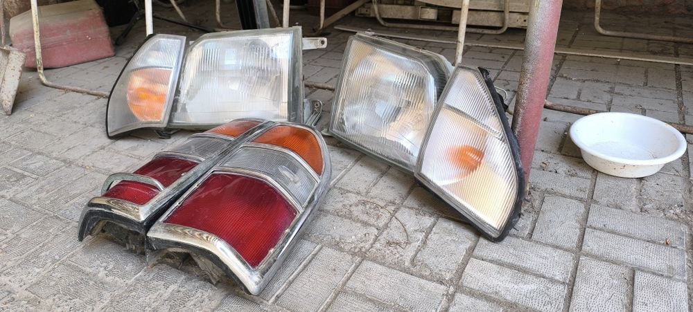 Комплект задние фары и поворотники 4 шт. Toyota Prado оригинал