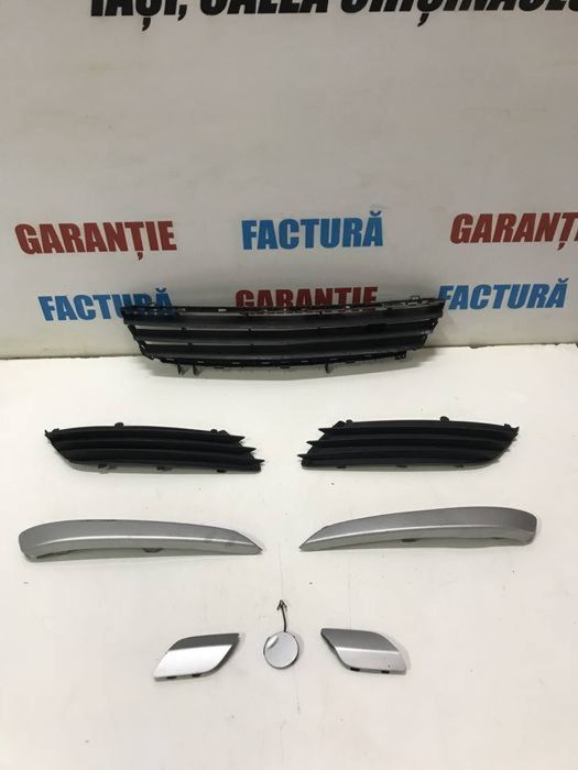 Grila grile capac capace spalatoare far bara spoiler fata Opel Astra H