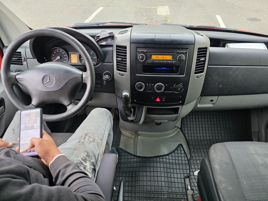 Mercedes-Benz Sprinter 319-Automat