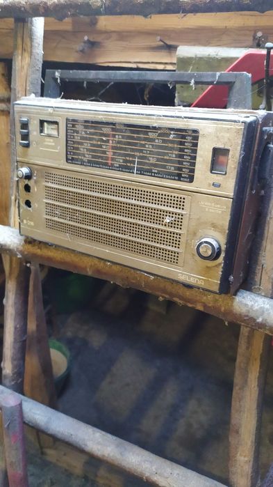 Старо радио веф vef