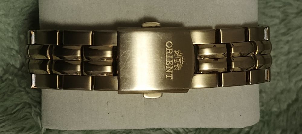 Продам часы Ориент оригинал