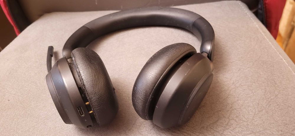 Casti  Jabra Evolve2 65 Stereo Over-Head fuctionale 150 lei