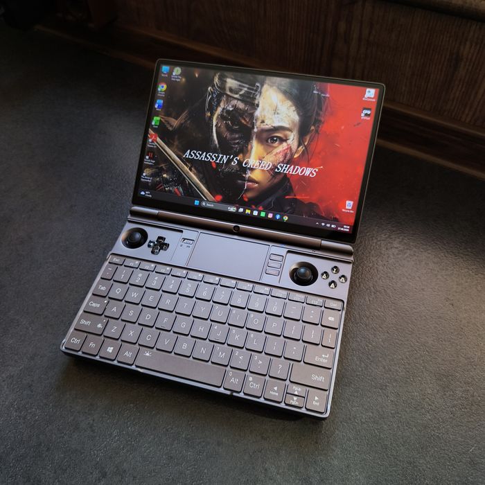 Laptop - consola - GPD - Ryzen 7 - 6000serie - 32GB - 1TB - LTE