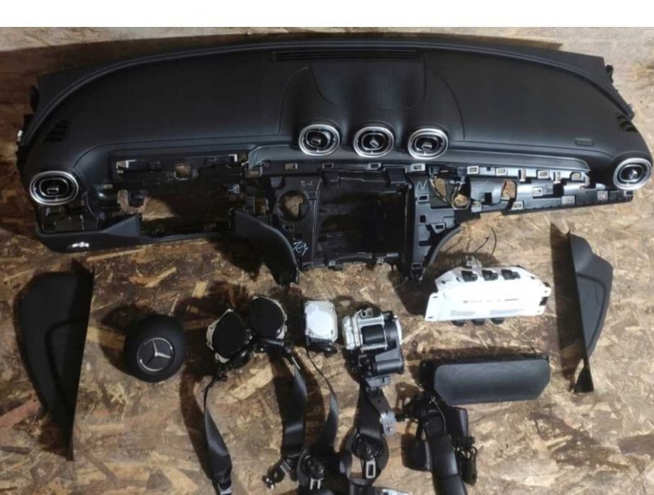 Mercedes Benz X254 GLC AMG plansa de bord - kit airbag - set centuri