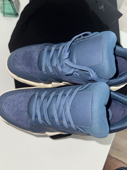 Giuseppe Zanotti Talon
