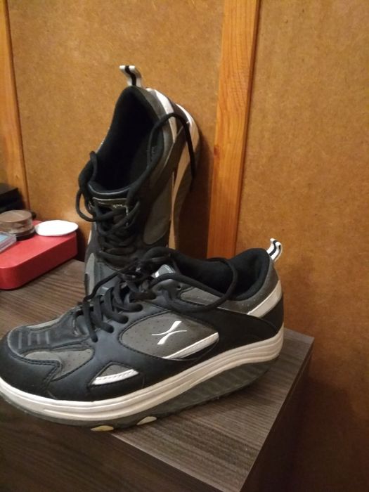 Зимни ботуши, три броя