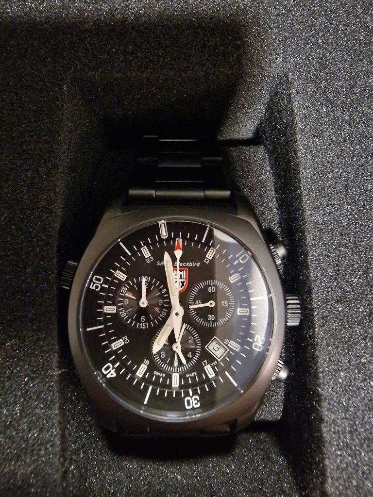 Luminox SR-71 Blackbird - мъжки часовник гр. Пловдив Западен • OLX.bg