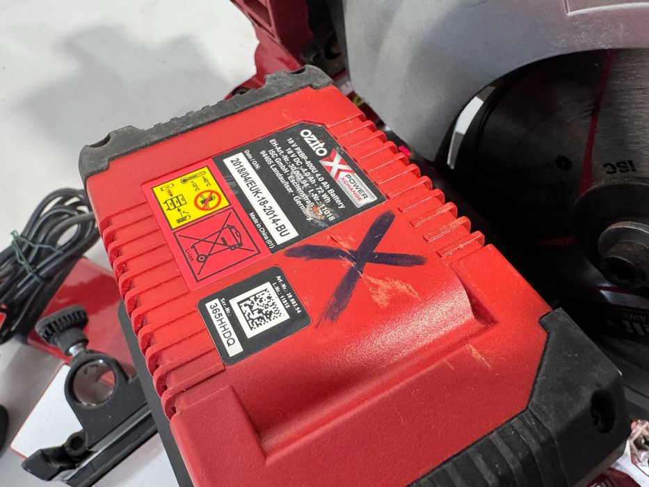 Циркуляр  пендула - Einhell 18V / 210mm