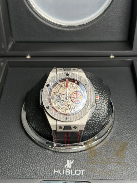 Часовник Big Bang Ferrari Carbon Limited Edition