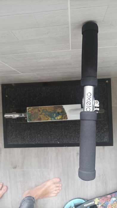 Продавам детска тротинетка оксело