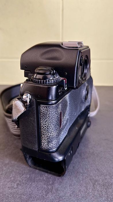 Aparat foto Nikon F5