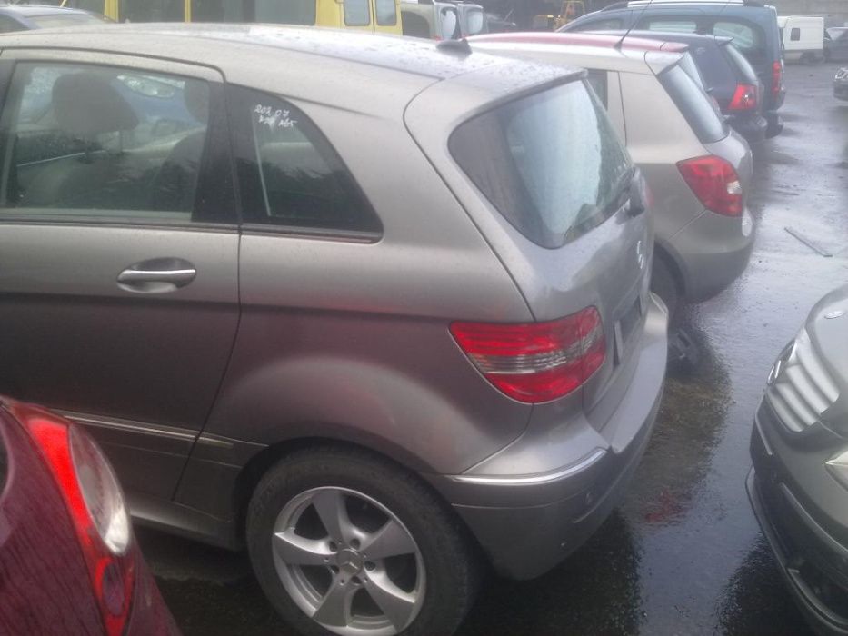 Mercedes B180/B200 CDI 2006г. на части