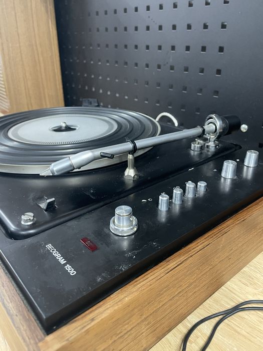 Bang olufsen beogram 1500 pickup cu amplificare