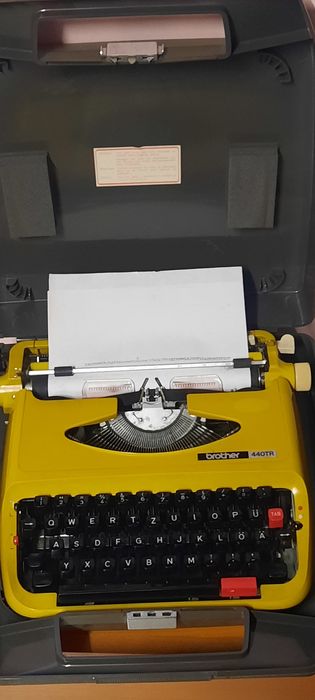 Mașină de scris Prasident super de luxe impecabilă