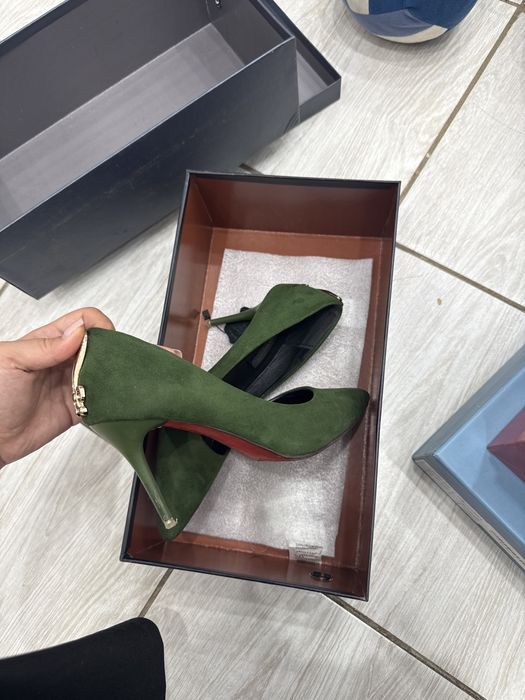 Туфли каблук …..