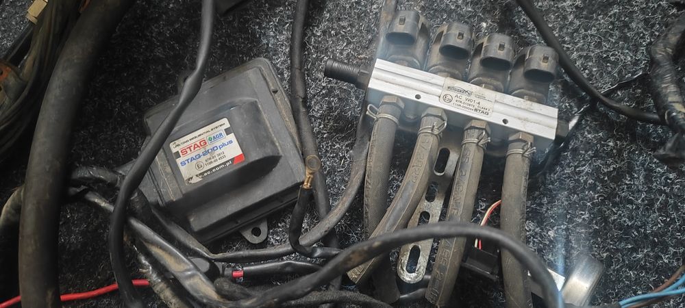 Vând instalație de gaz 55 litri  expira in 2031