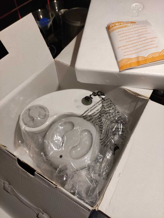 Кухненски робот 3 в 1 НОВ