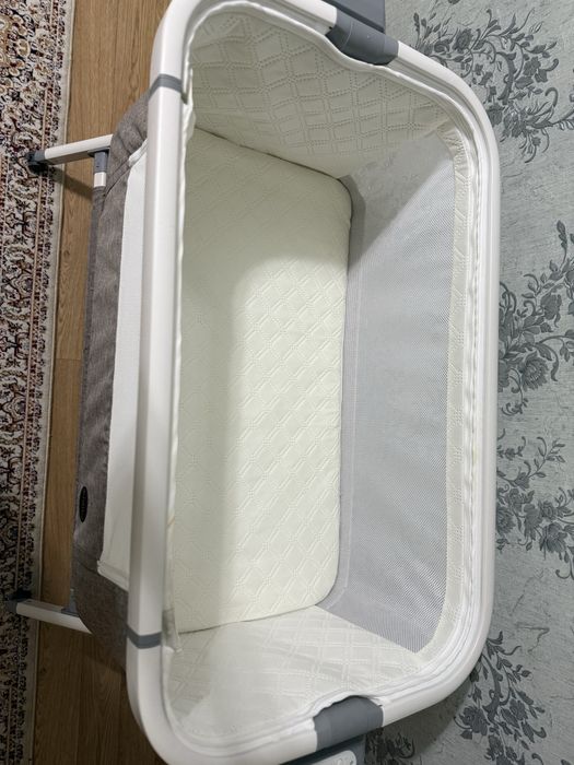 Продам детскую кроватку