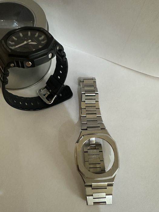 Продам Casio G Shock 2100